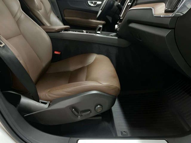 2024 Volvo XC60 B5 Plus Dark Theme Dallas TX