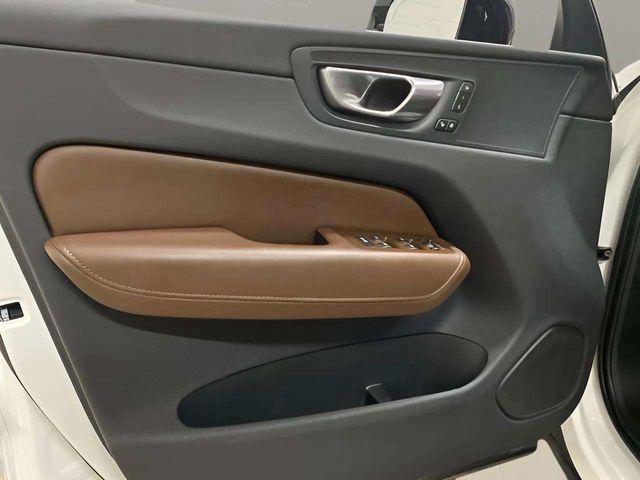 2024 Volvo XC60 B5 Plus Dark Theme Dallas TX
