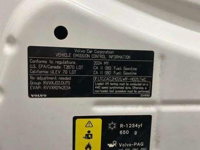 2024 Volvo XC60 B5 Plus Dark Theme Dallas TX