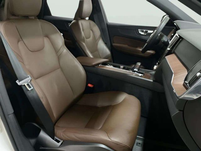 2024 Volvo XC60 B5 Plus Dark Theme Dallas TX