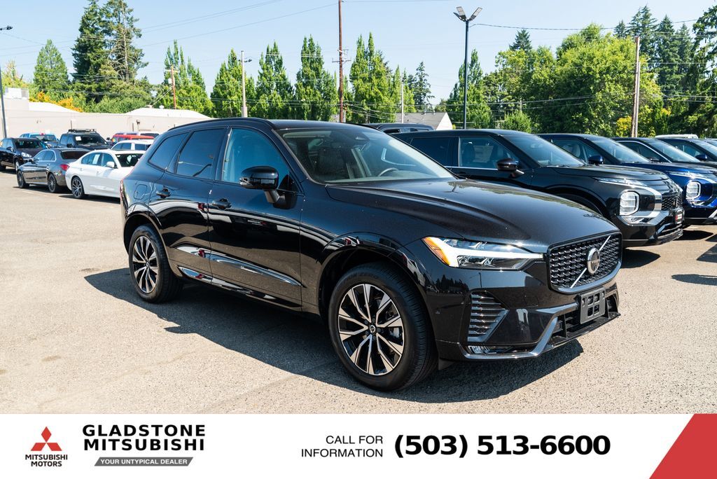 2024 Volvo XC60 B5 Plus Dark Theme Milwaukie OR
