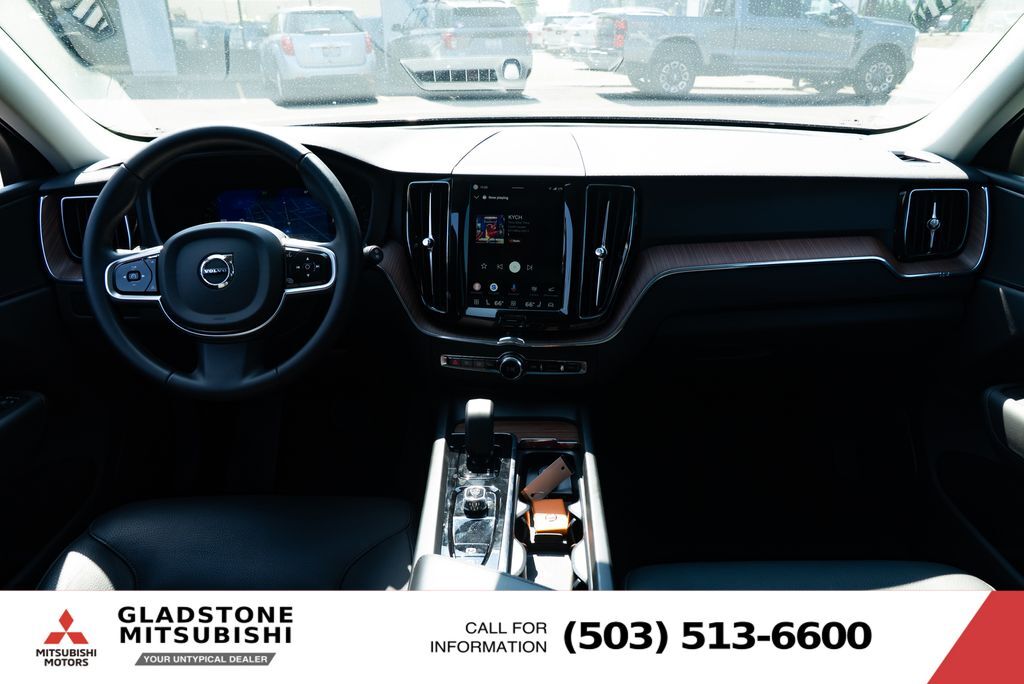 2024 Volvo XC60 B5 Plus Dark Theme Milwaukie OR
