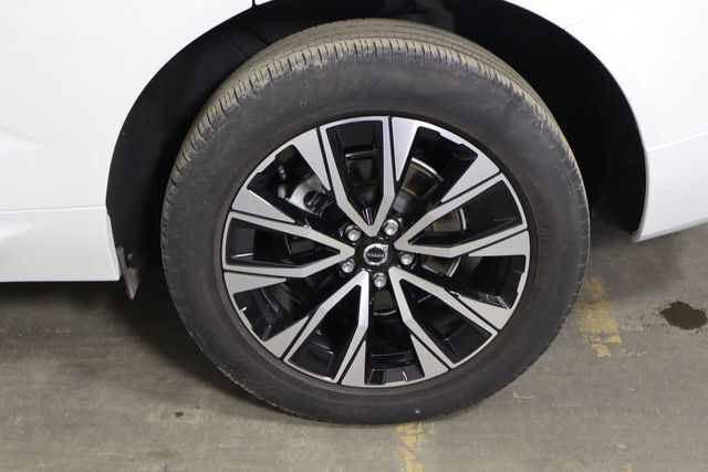 2024 Volvo XC60 B5 Plus Dark Theme Raleigh NC