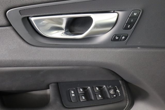 2024 Volvo XC60 B5 Plus Dark Theme Raleigh NC