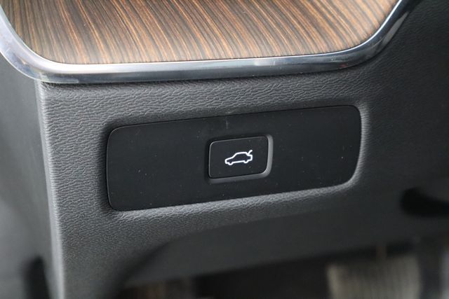 2024 Volvo XC60 B5 Plus Dark Theme Raleigh NC