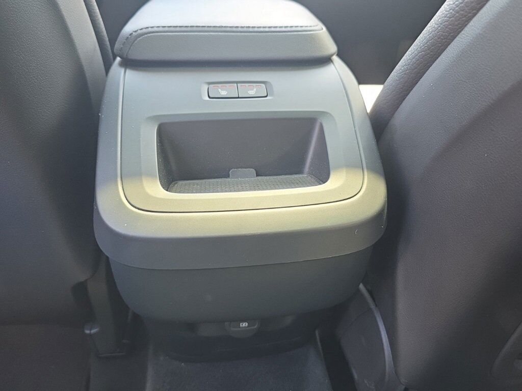 2024 Volvo XC60 B5 Plus Dark Theme Hunt Valley MD