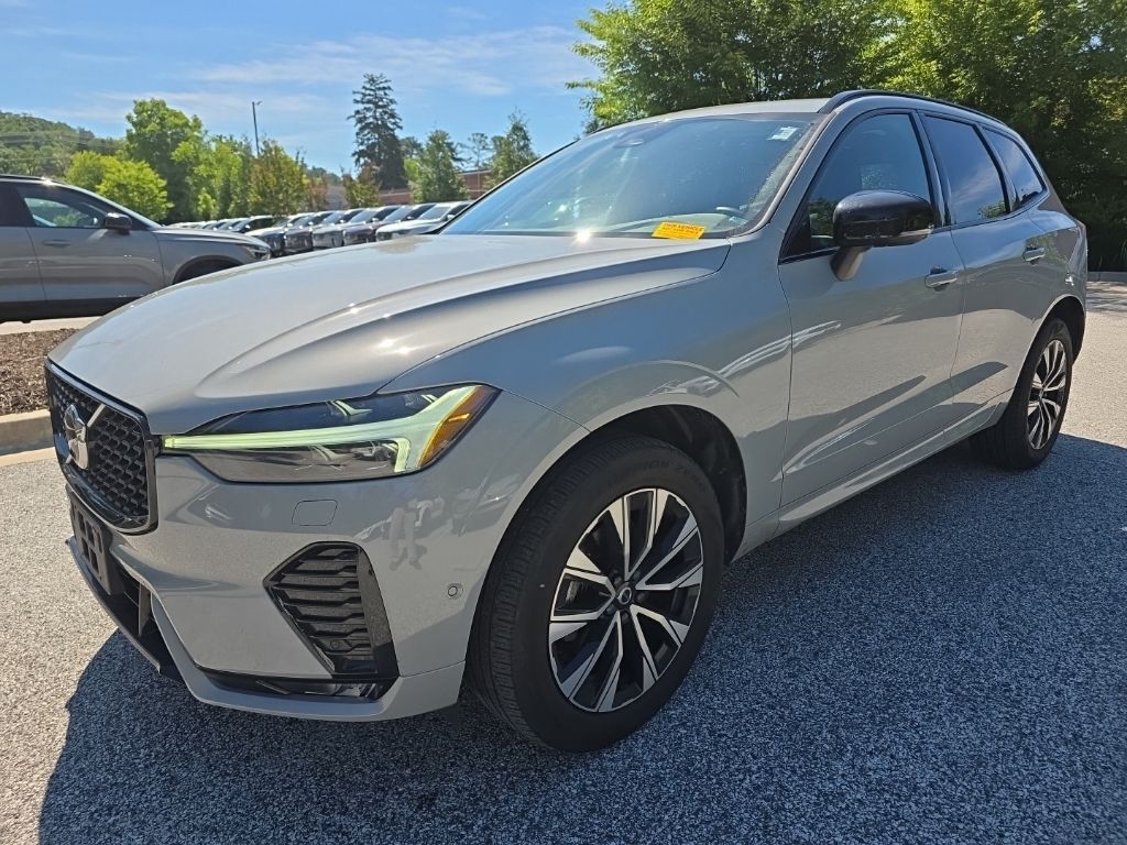2024 Volvo XC60 B5 Plus Dark Theme Hunt Valley MD