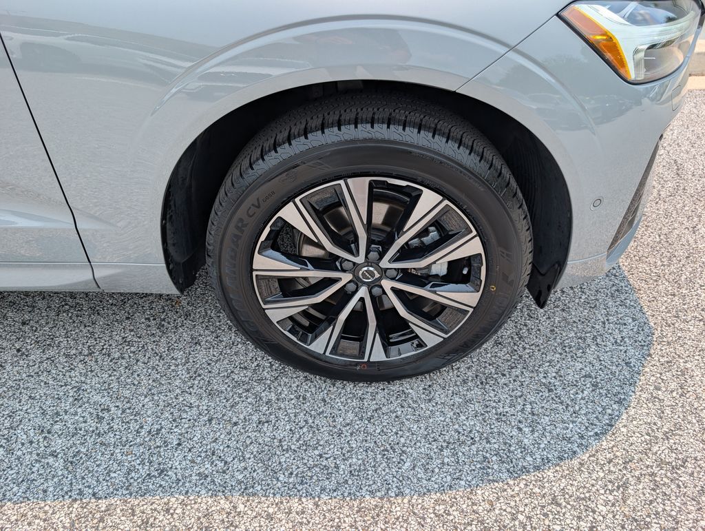 2024 Volvo XC60 B5 Plus Dark Theme Hunt Valley MD
