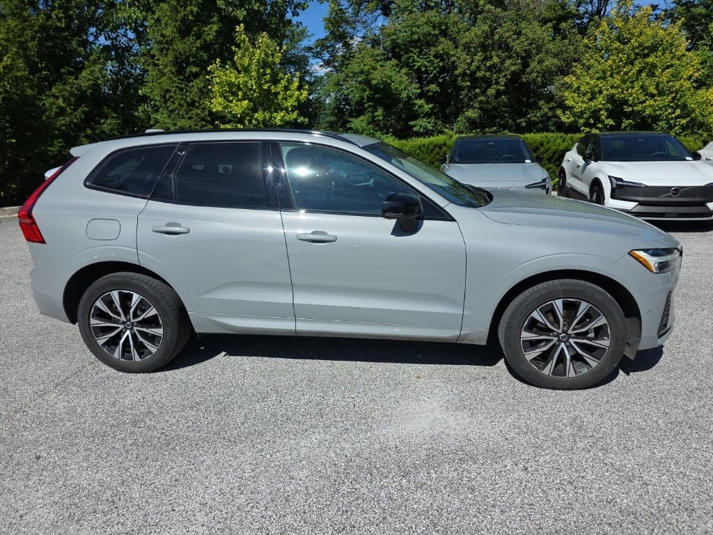 2024 Volvo XC60 B5 Plus Dark Theme Hunt Valley MD