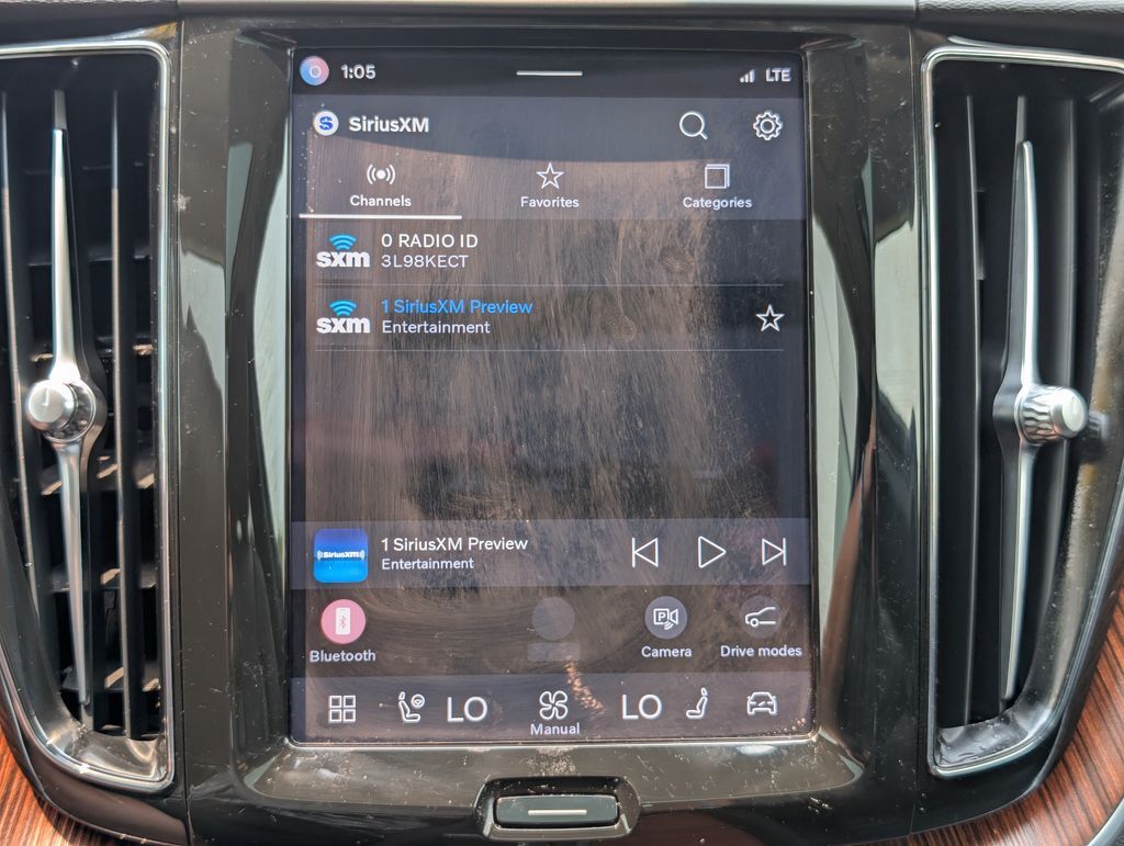 2024 Volvo XC60 B5 Plus Dark Theme Hunt Valley MD