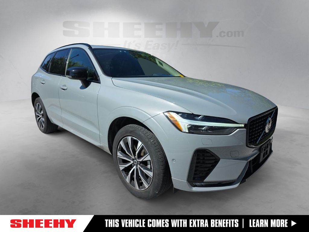2024 Volvo XC60 B5 Plus Dark Theme