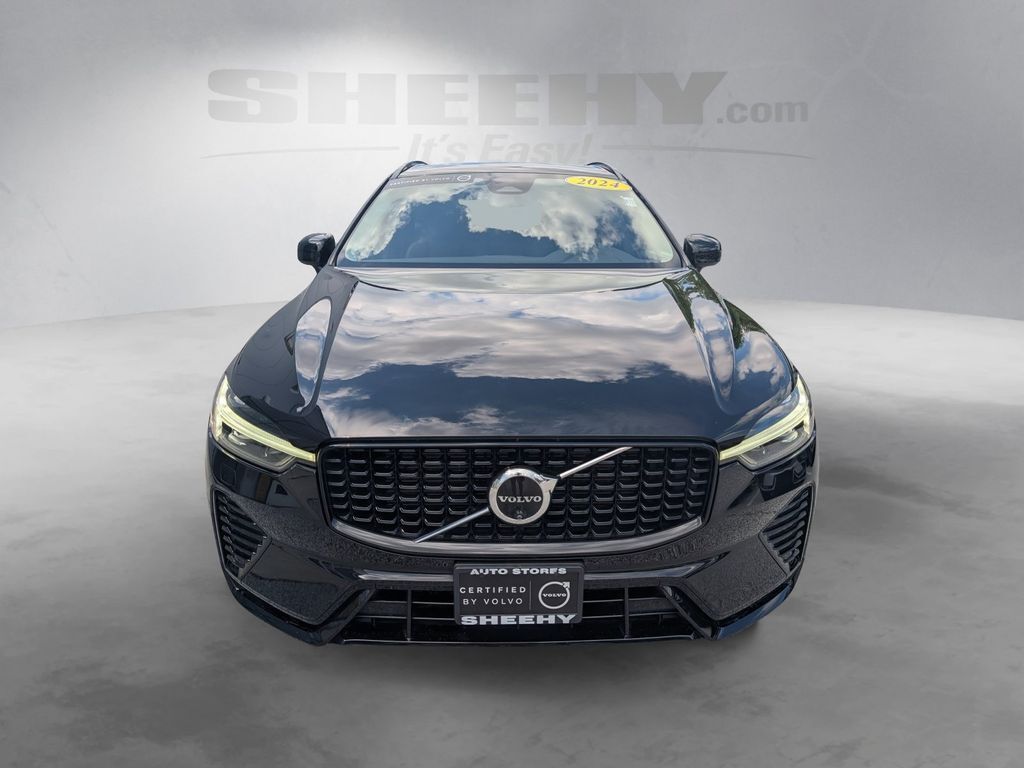 2024 Volvo XC60 B5 Plus Dark Theme Hunt Valley MD