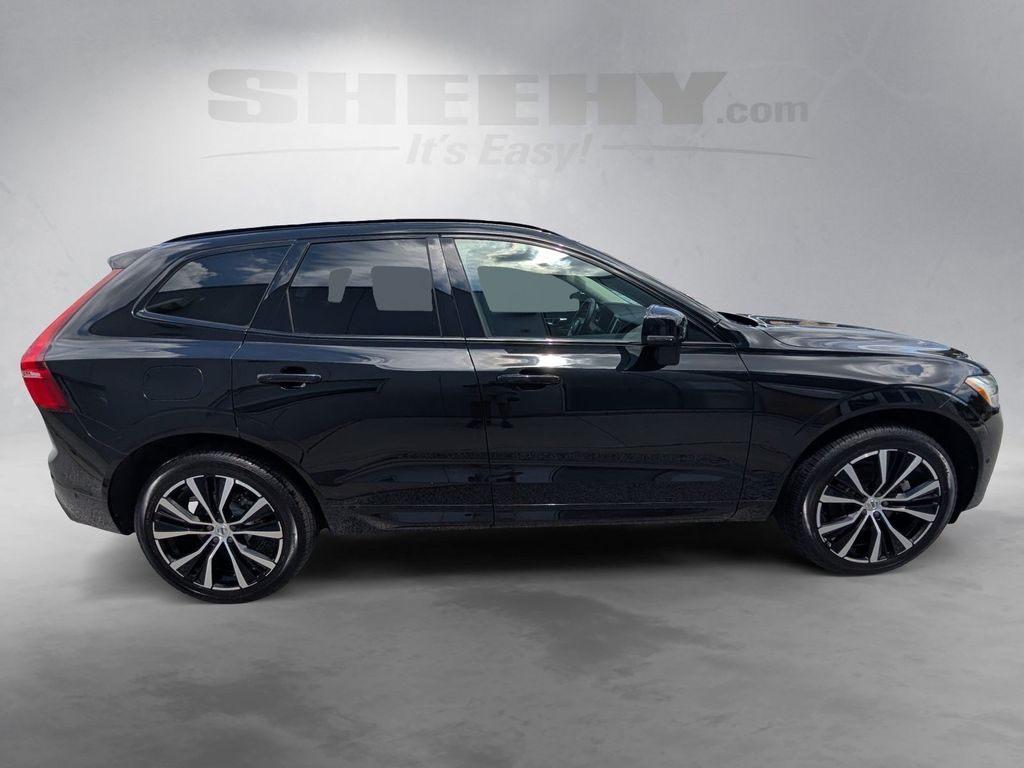 2024 Volvo XC60 B5 Plus Dark Theme Hunt Valley MD