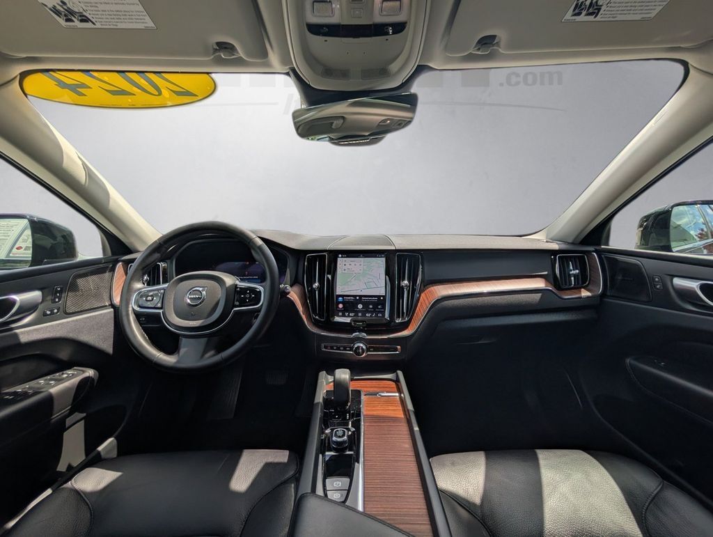 2024 Volvo XC60 B5 Plus Dark Theme Hunt Valley MD