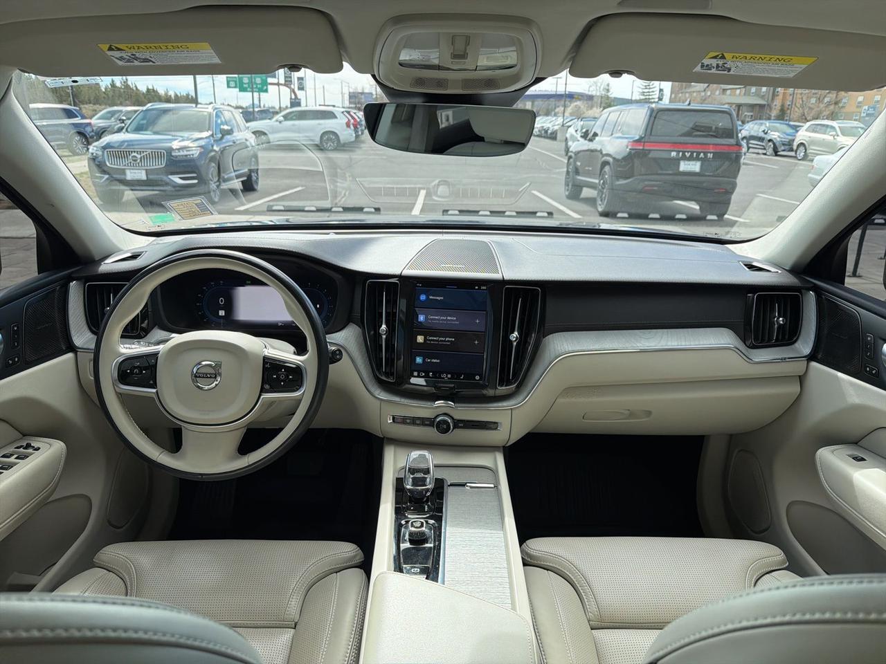 2024 Volvo XC60 B5 Ultimate Dark Theme Bend OR