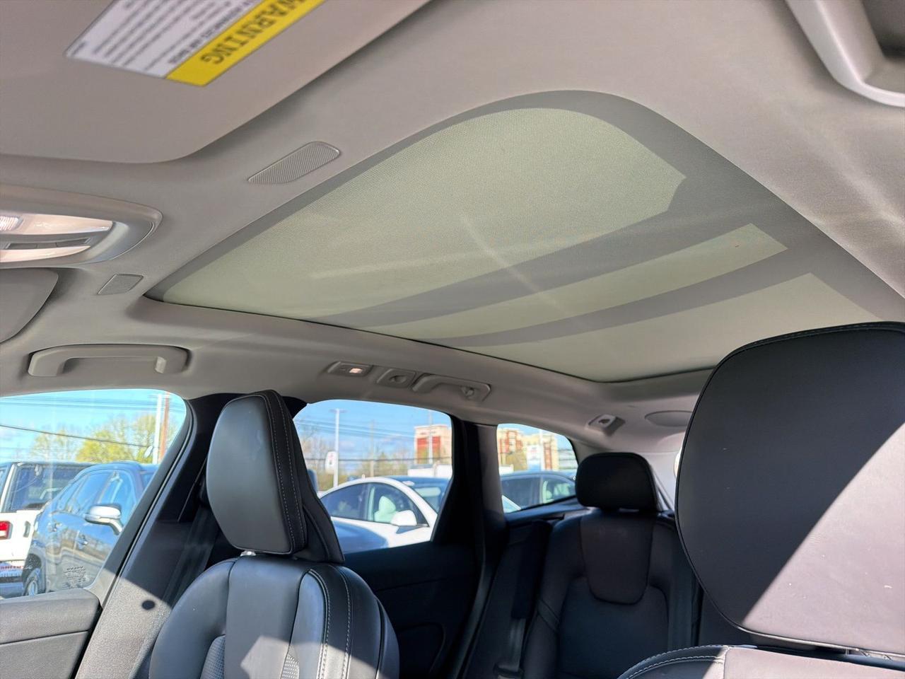 2024 Volvo XC60 B5 Ultimate Dark Theme Gaithersburg MD