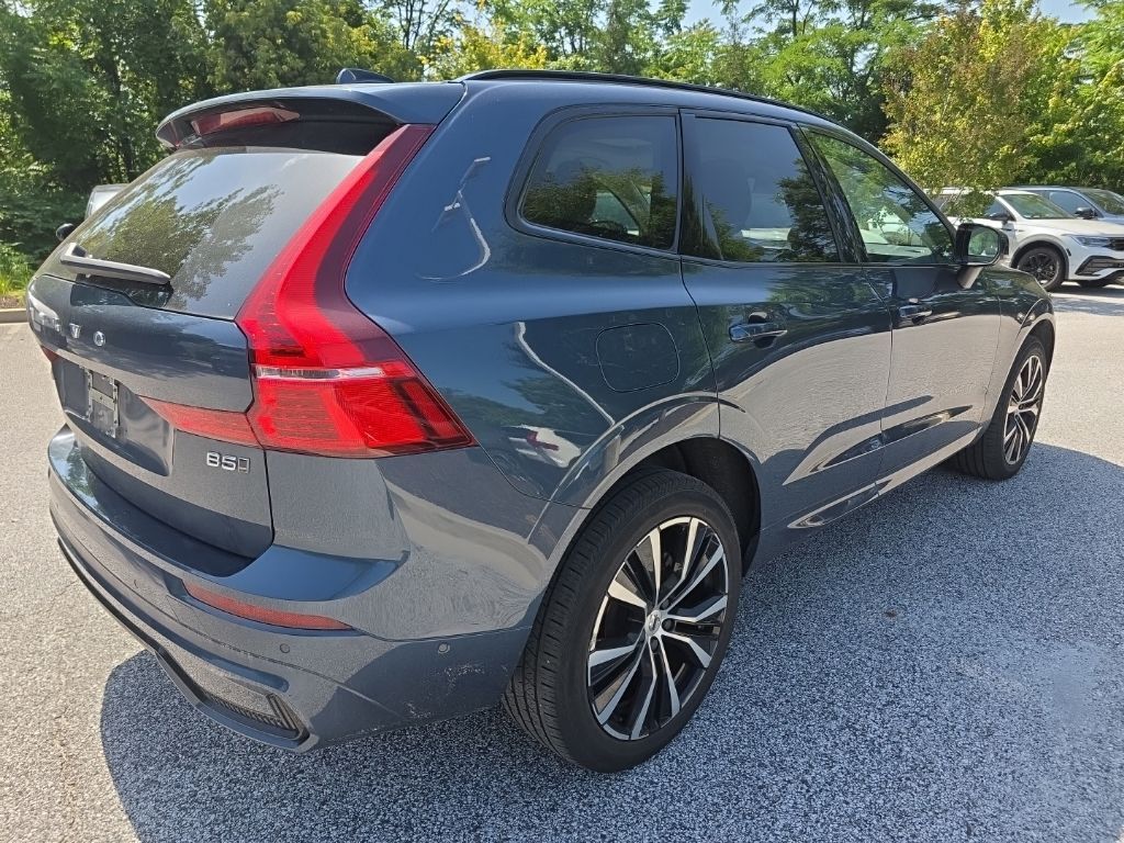 2024 Volvo XC60 B5 Ultimate Dark Theme Hunt Valley MD