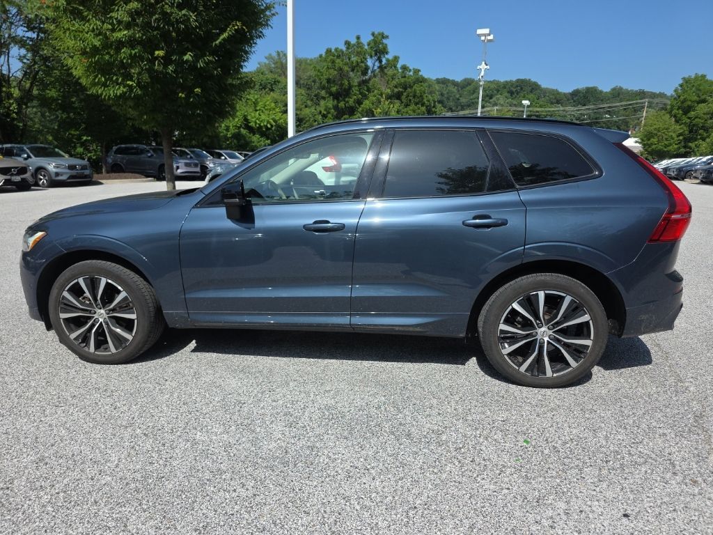 2024 Volvo XC60 B5 Ultimate Dark Theme Hunt Valley MD