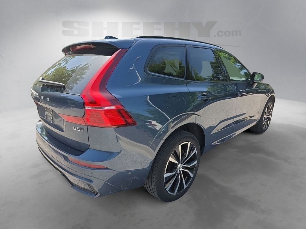 2024 Volvo XC60 B5 Ultimate Dark Theme Hunt Valley MD