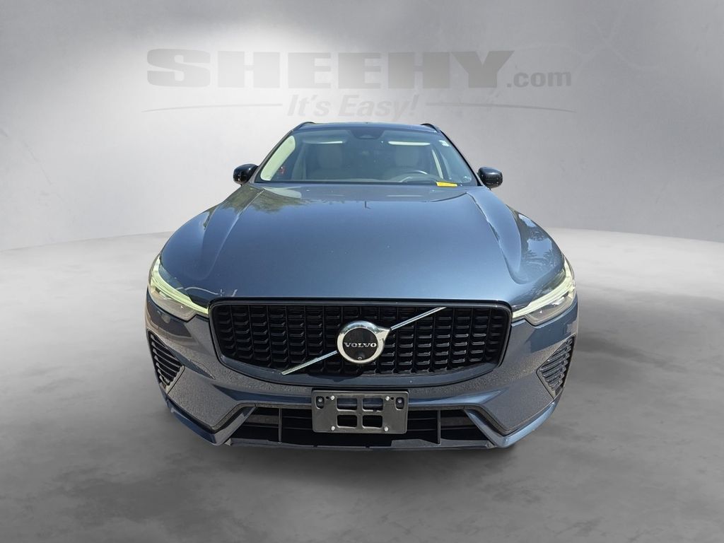 2024 Volvo XC60 B5 Ultimate Dark Theme Hunt Valley MD