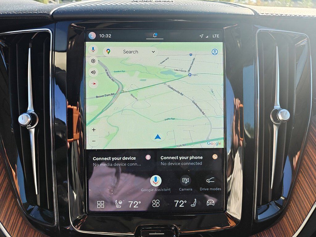 2024 Volvo XC60 B5 Ultimate Dark Theme Hunt Valley MD