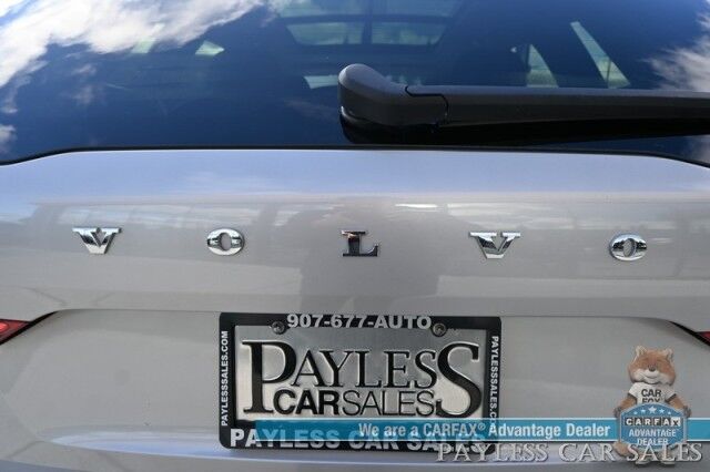 2024 Volvo XC60 Core Dark Theme / AWD / Power & Heated Leather Seats / Navigation / Panoramic Sunroof / Adaptive Cruise / Blind Spot & Lane Alert / Apple CarPlay & Android Auto / Back Up Camera / Keyless Entry & Start / 1-Owner Anchorage AK
