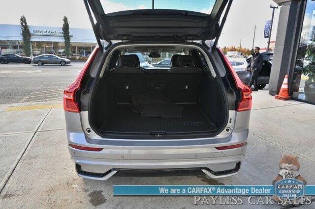 2024 Volvo XC60 Core Dark Theme / AWD / Power & Heated Leather Seats / Navigation / Panoramic Sunroof / Adaptive Cruise / Blind Spot & Lane Alert / Apple CarPlay & Android Auto / Back Up Camera / Keyless Entry & Start / 1-Owner Anchorage AK