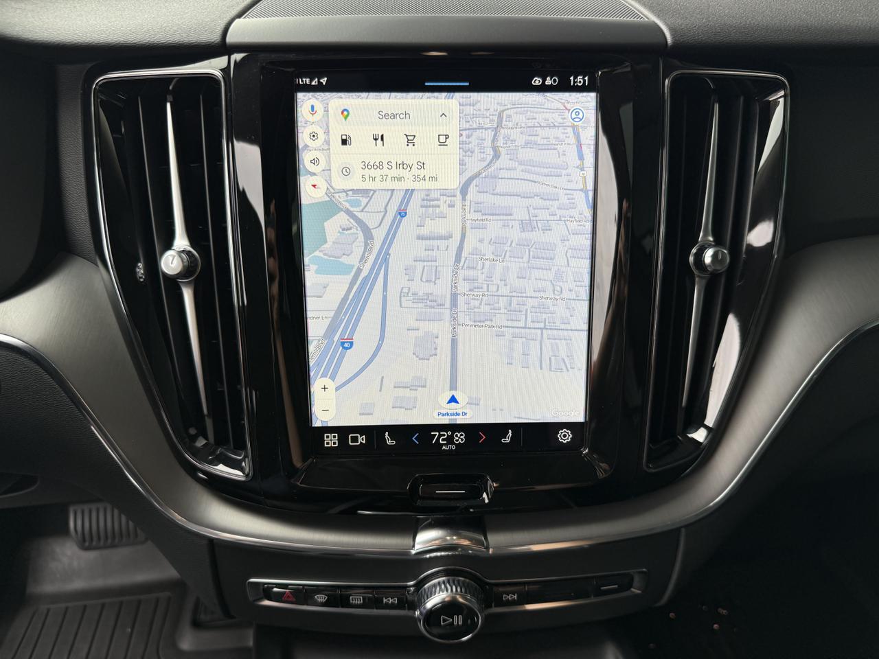 2024 Volvo XC60 Core Dark Theme Knoxville TN