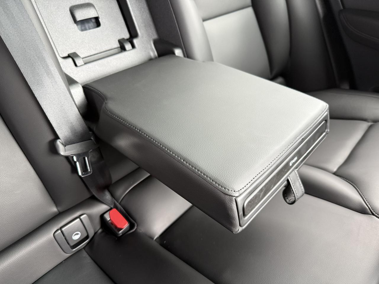 2024 Volvo XC60 Core Dark Theme Knoxville TN