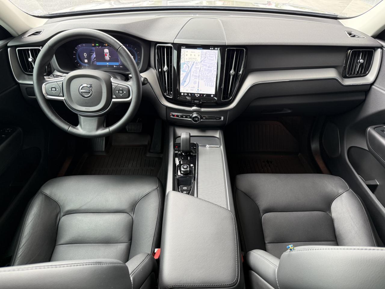 2024 Volvo XC60 Core Dark Theme Knoxville TN