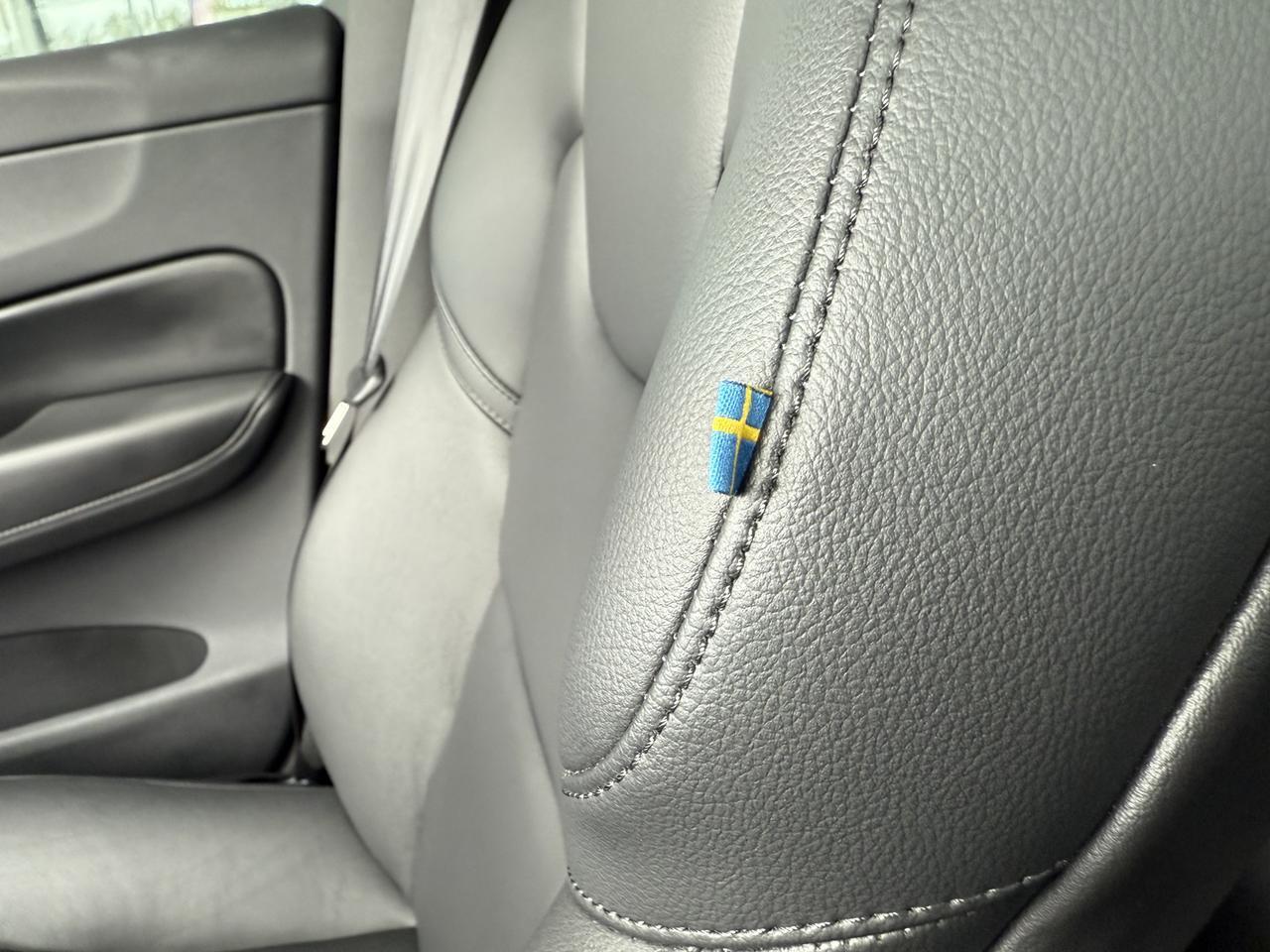 2024 Volvo XC60 Core Dark Theme Knoxville TN