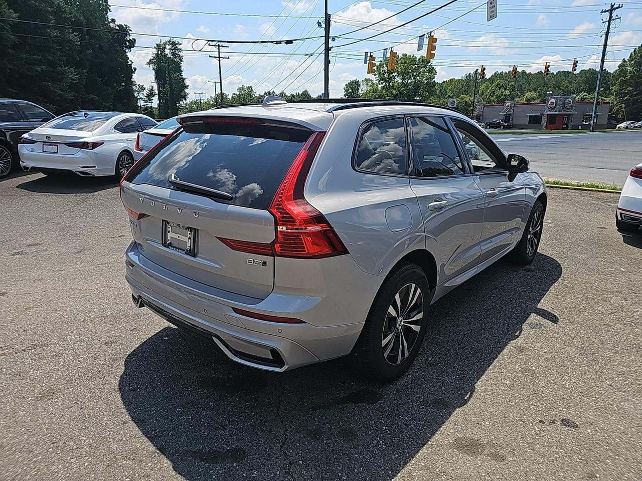 2024 Volvo XC60 Core Dark Theme Knoxville TN
