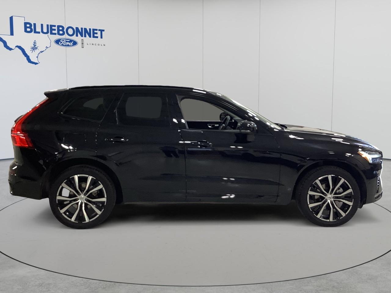 2024 Volvo XC60 Plus Dark Theme New Braunfels TX