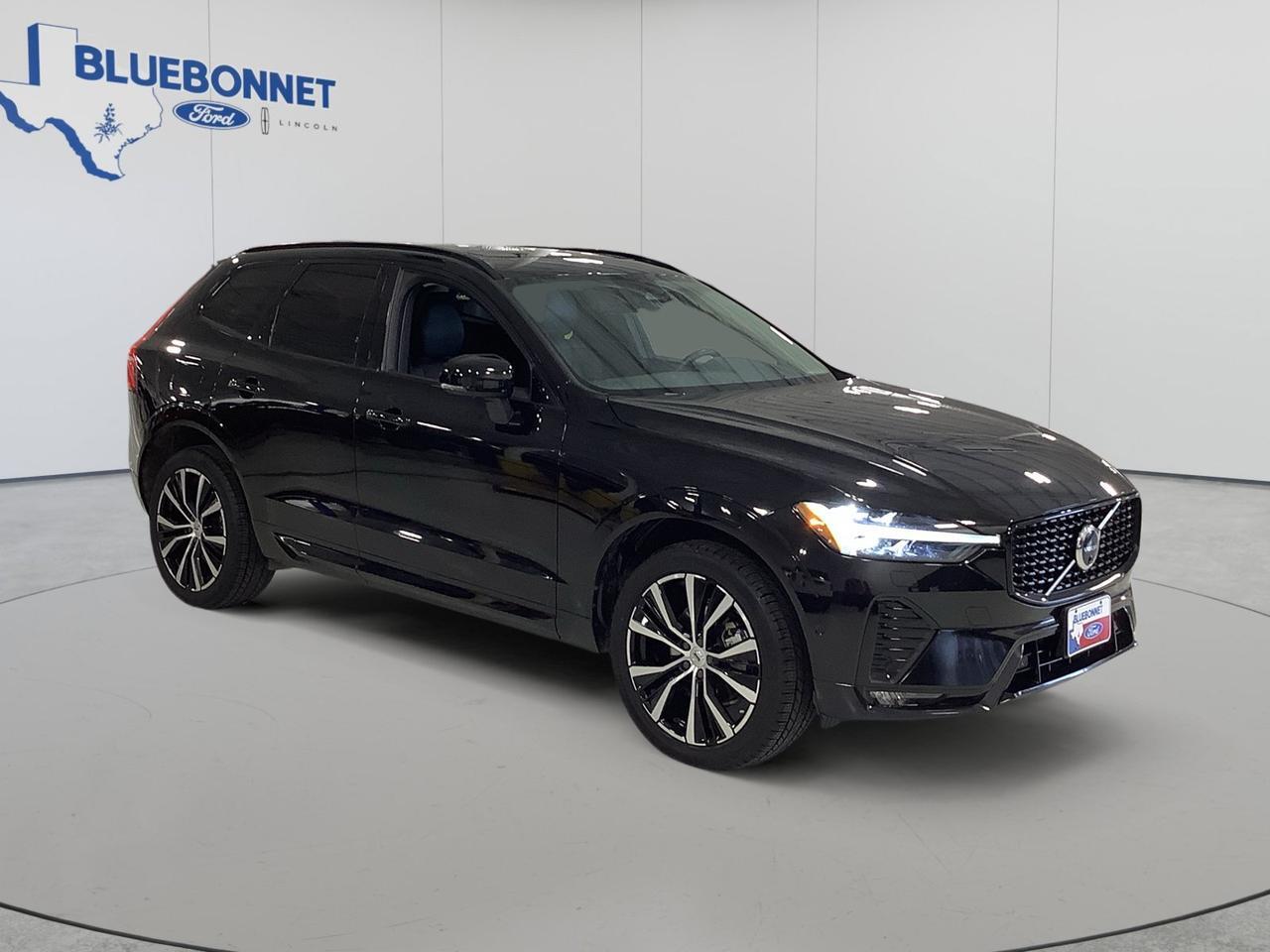 2024 Volvo XC60 Plus Dark Theme