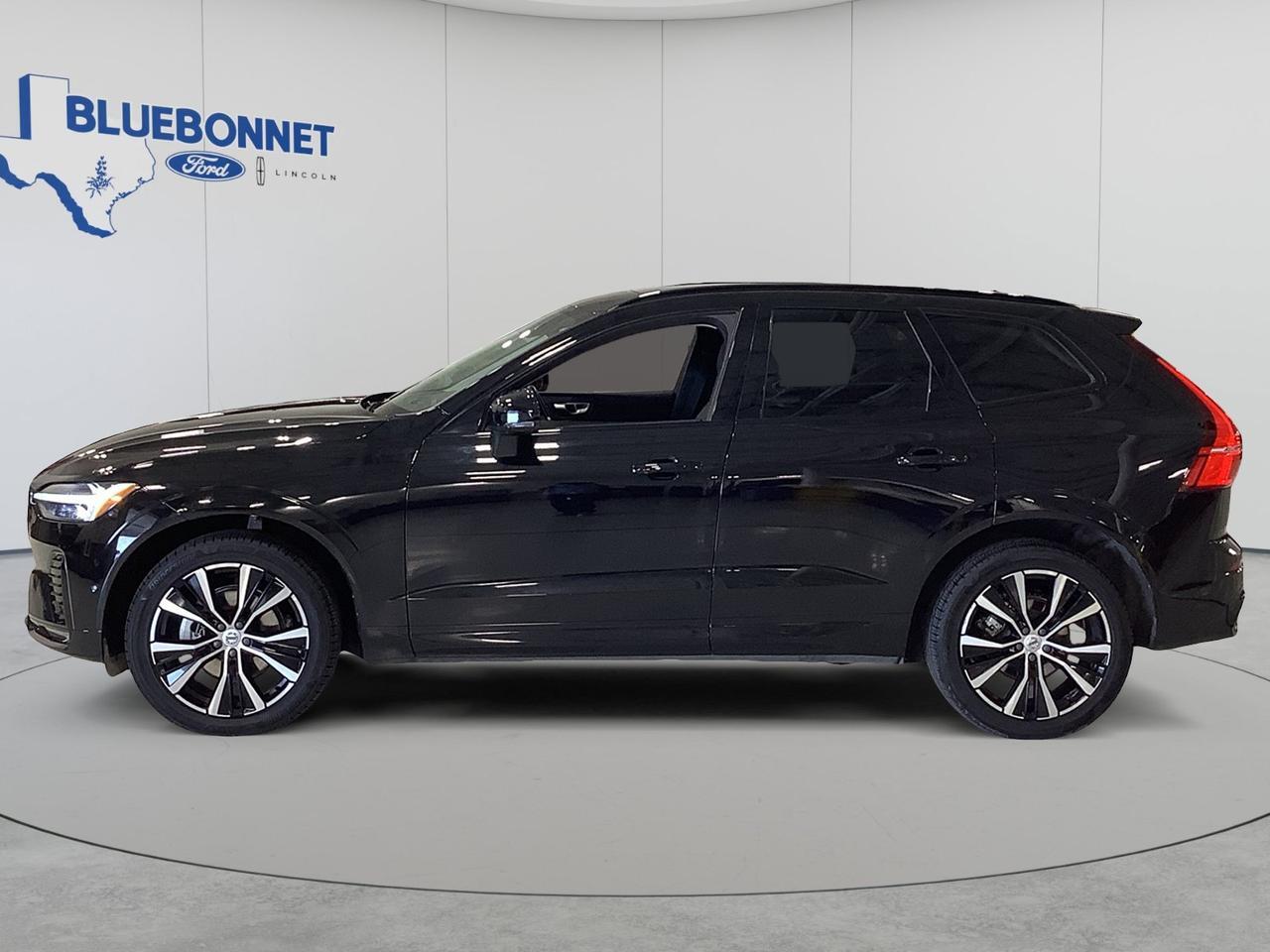2024 Volvo XC60 Plus Dark Theme New Braunfels TX