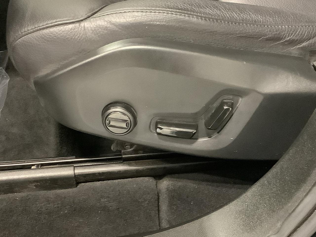 2024 Volvo XC60 Plus Dark Theme New Braunfels TX