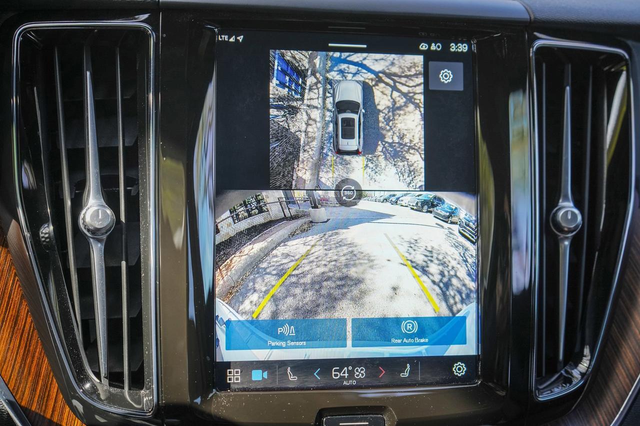 2024 Volvo XC60 Plus Dark Theme San Antonio TX