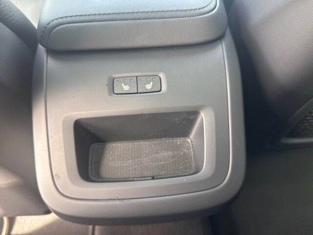 2024 Volvo XC60 Plus Dark Theme Springfield IL