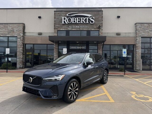 2024 Volvo XC60 Plus Dark Theme