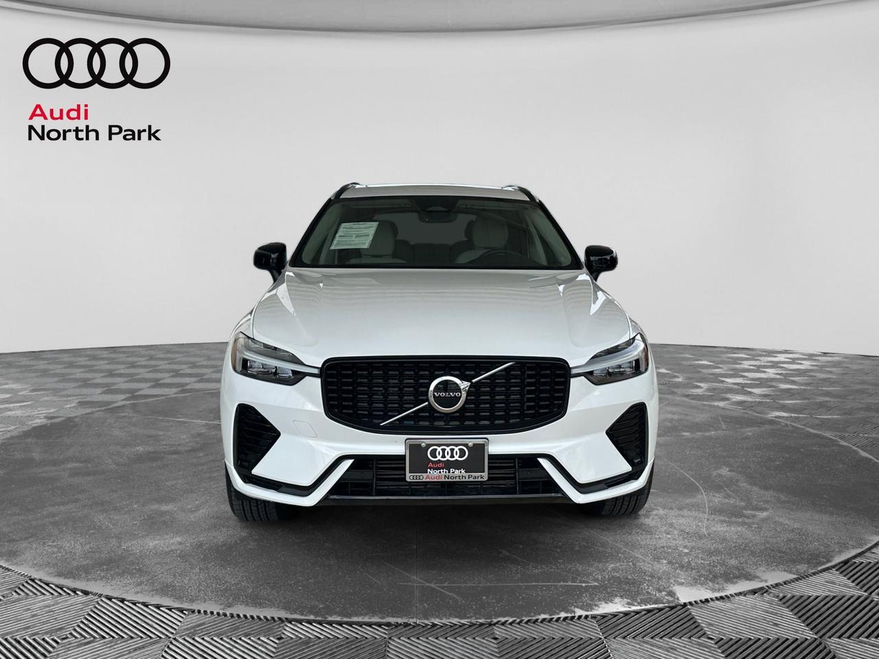 2024 Volvo XC60 Recharge Plug-In Hybrid Core Dark Theme  Selma TX