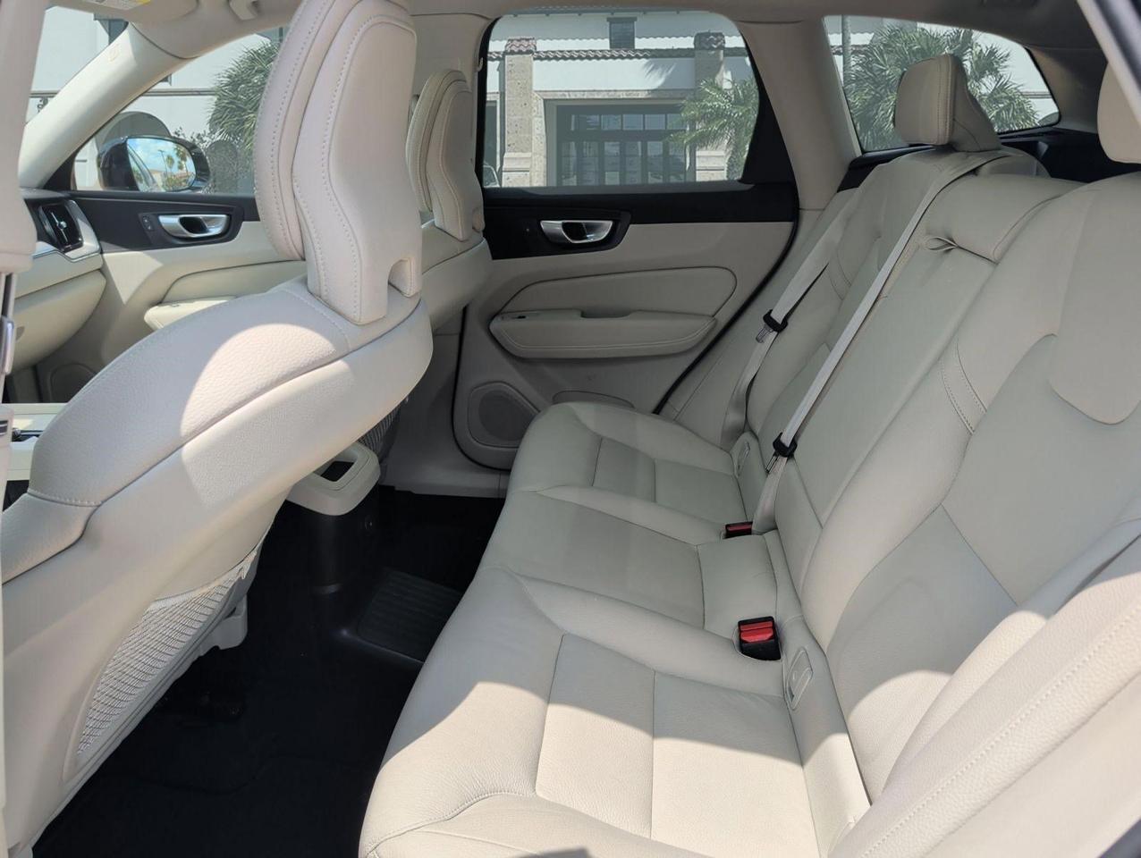 2024 Volvo XC60 Recharge Plug-In Hybrid Core Dark Theme San Juan TX