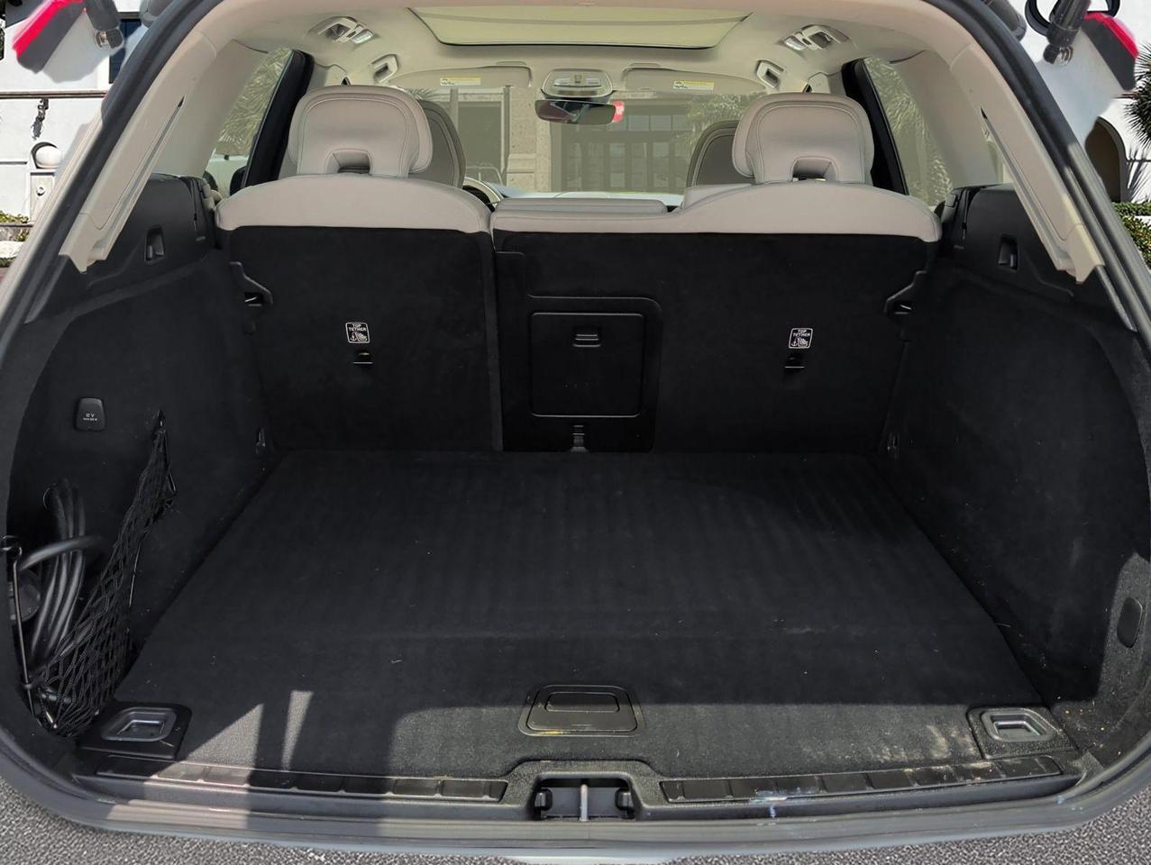 2024 Volvo XC60 Recharge Plug-In Hybrid Core Dark Theme San Juan TX