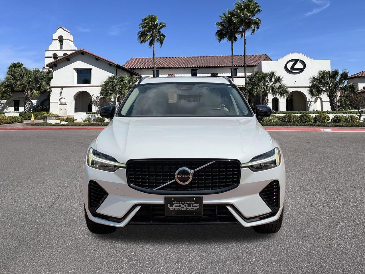 2024 Volvo XC60 Recharge Plug-In Hybrid Core Dark Theme San Juan TX