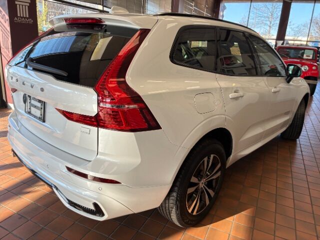 2024 Volvo XC60 Recharge Plug-In Hybrid T8 Core Dark Theme Charlotte NC