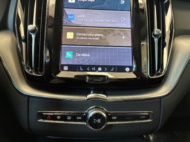 2024 Volvo XC60 Recharge Plug-In Hybrid T8 Core Dark Theme Charlotte NC