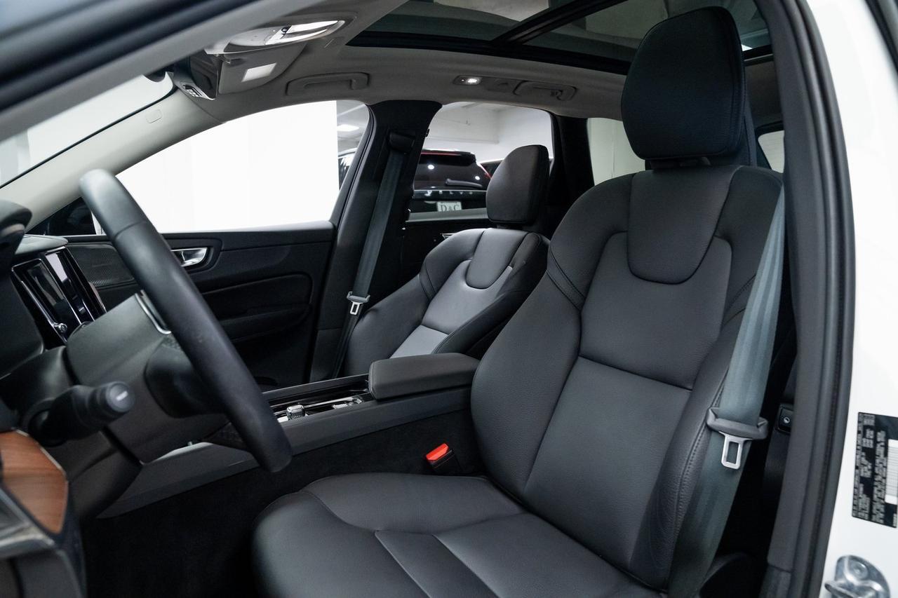 2024 Volvo XC60 Recharge Plug-In Hybrid T8 Plus Dark Theme Adaptive Cruise Harman Kardon Sound Portland OR