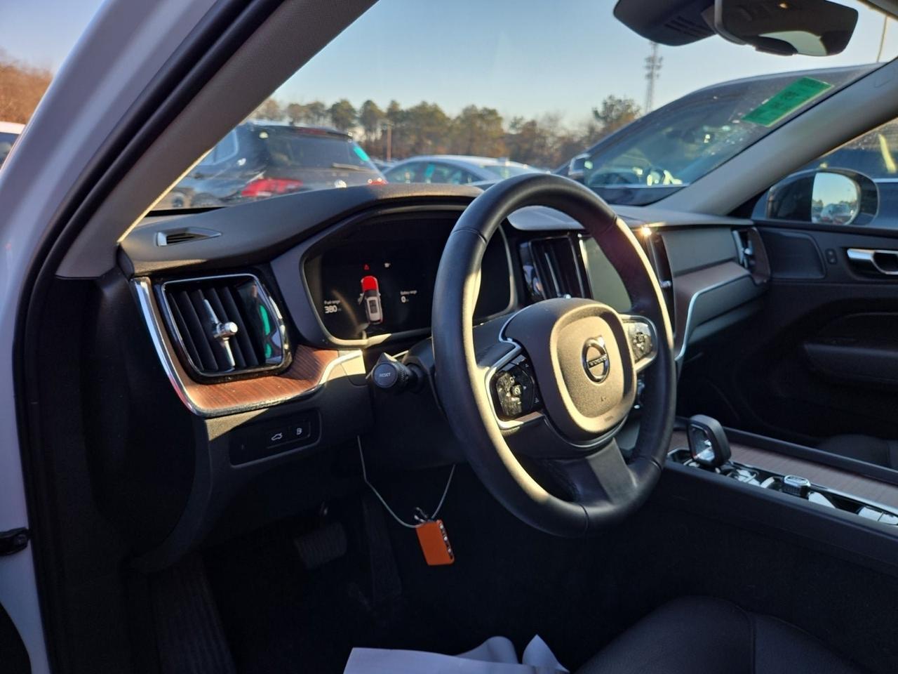 2024 Volvo XC60 Recharge Plug-In Hybrid T8 Plus Dark Theme Adaptive Cruise Harman Kardon Sound Portland OR