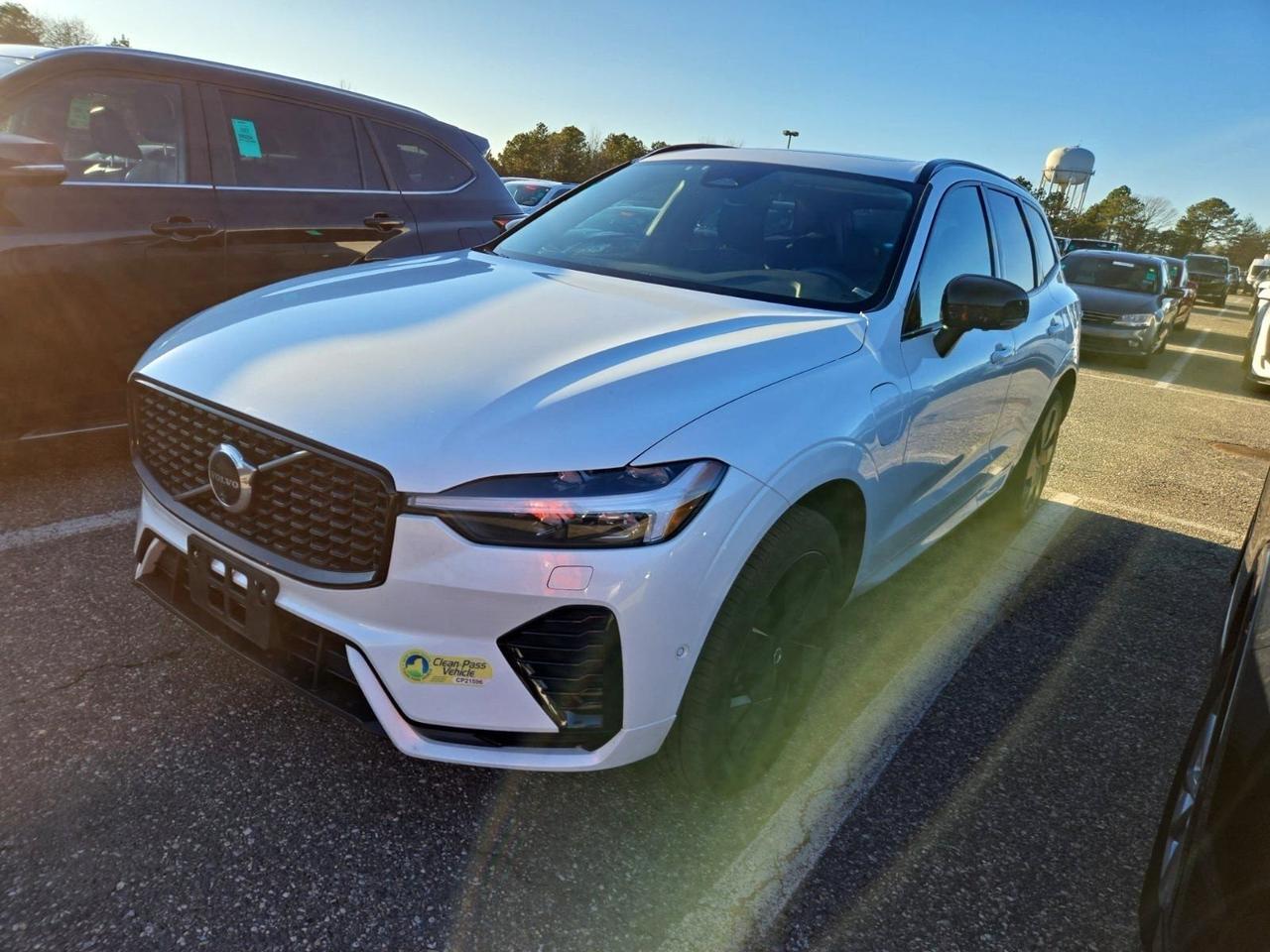 2024 Volvo XC60 Recharge Plug-In Hybrid T8 Plus Dark Theme Adaptive Cruise Harman Kardon Sound Portland OR
