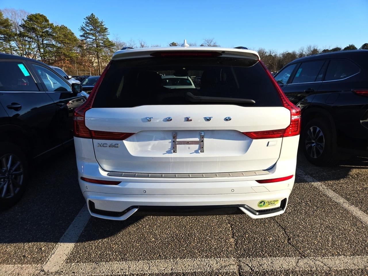 2024 Volvo XC60 Recharge Plug-In Hybrid T8 Plus Dark Theme Adaptive Cruise Harman Kardon Sound Portland OR