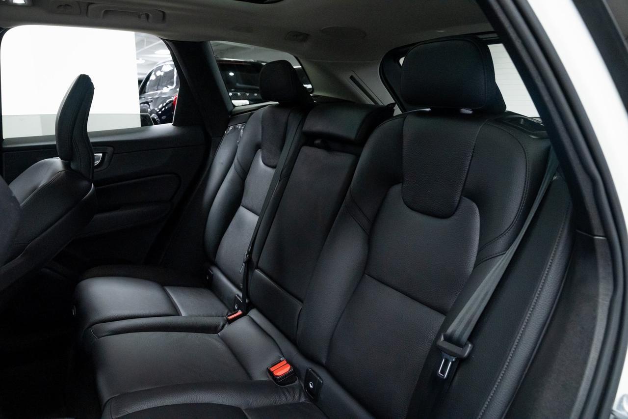 2024 Volvo XC60 Recharge Plug-In Hybrid T8 Plus Dark Theme Adaptive Cruise Harman Kardon Sound Portland OR